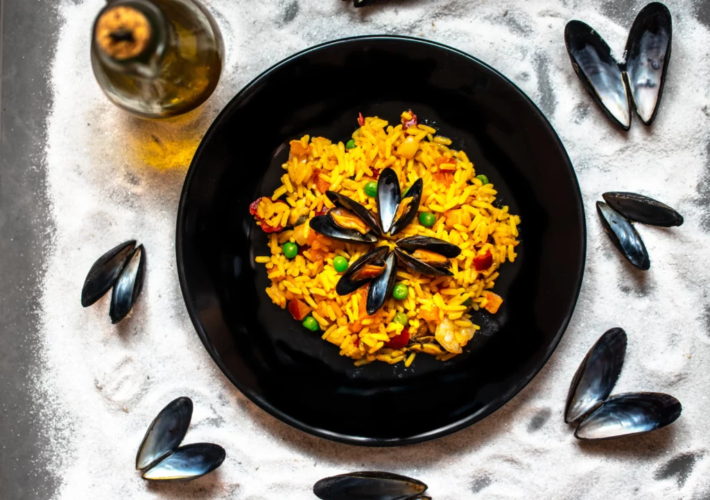 materiel-necessaire-pour-cuisiner-paella-espagnole